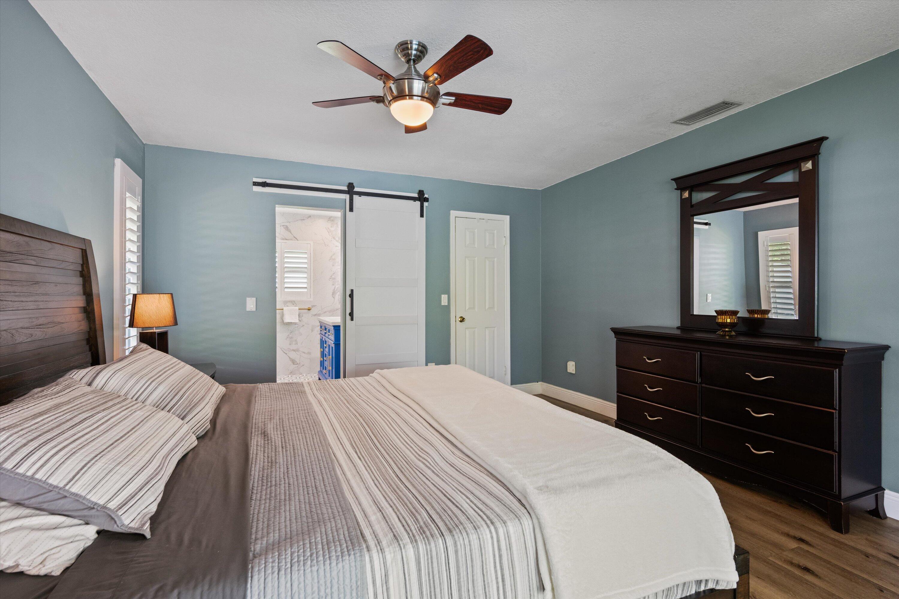 SOUTH SHORE 4 OF WELLINGTON - Residential Lease