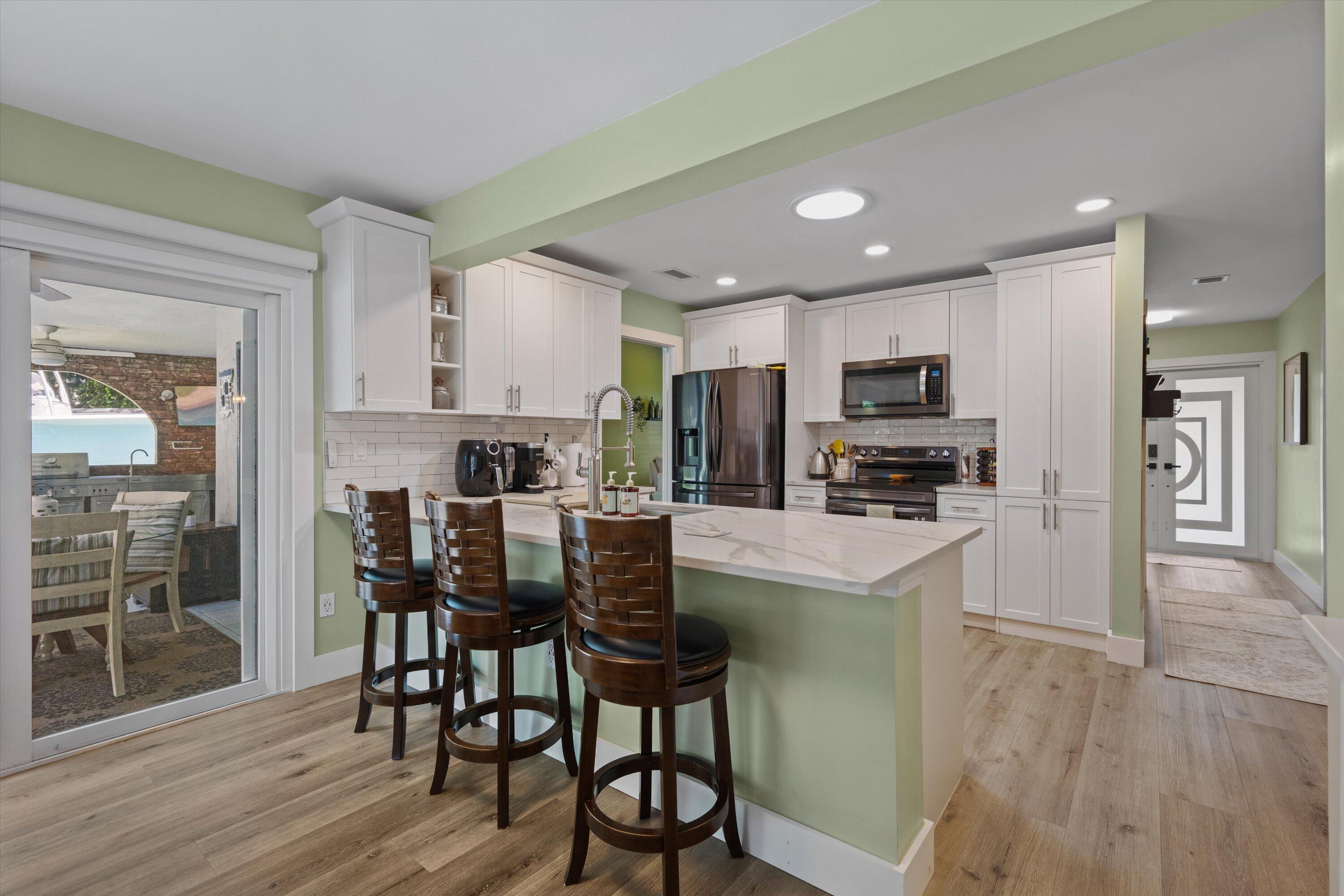 SOUTH SHORE 4 OF WELLINGTON - Residential Lease