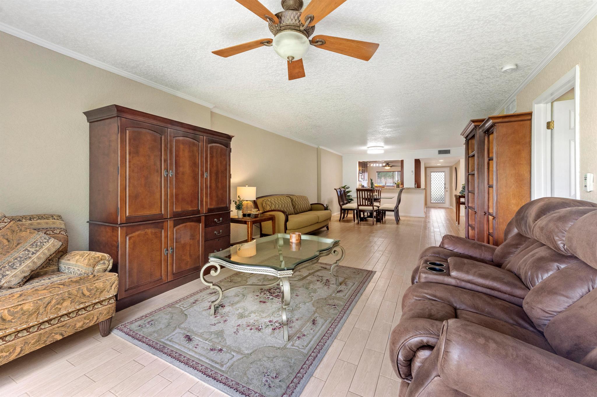 WATERSEDGE AT THE LAKES O - Residential Lease