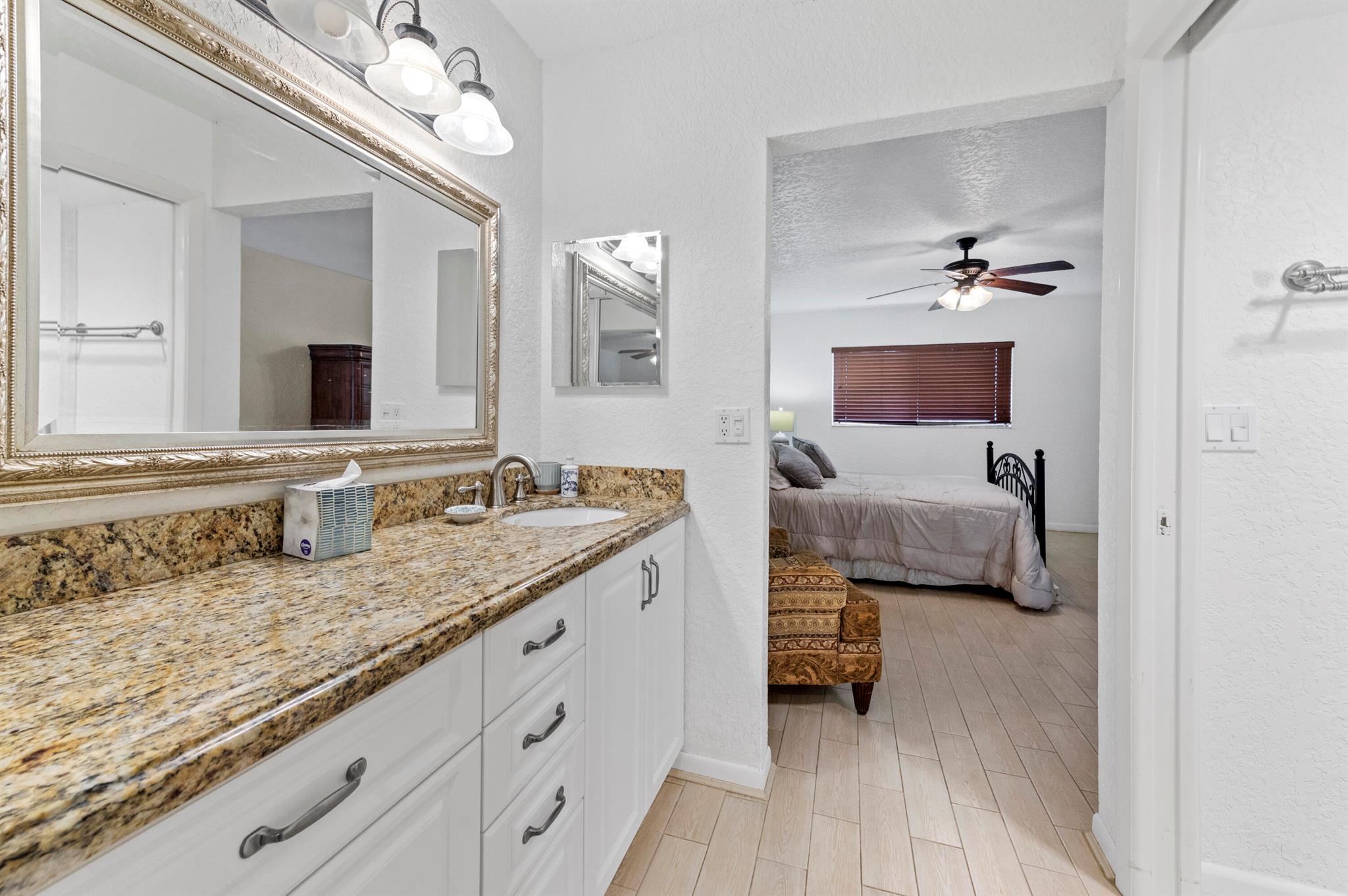 WATERSEDGE AT THE LAKES O - Residential Lease