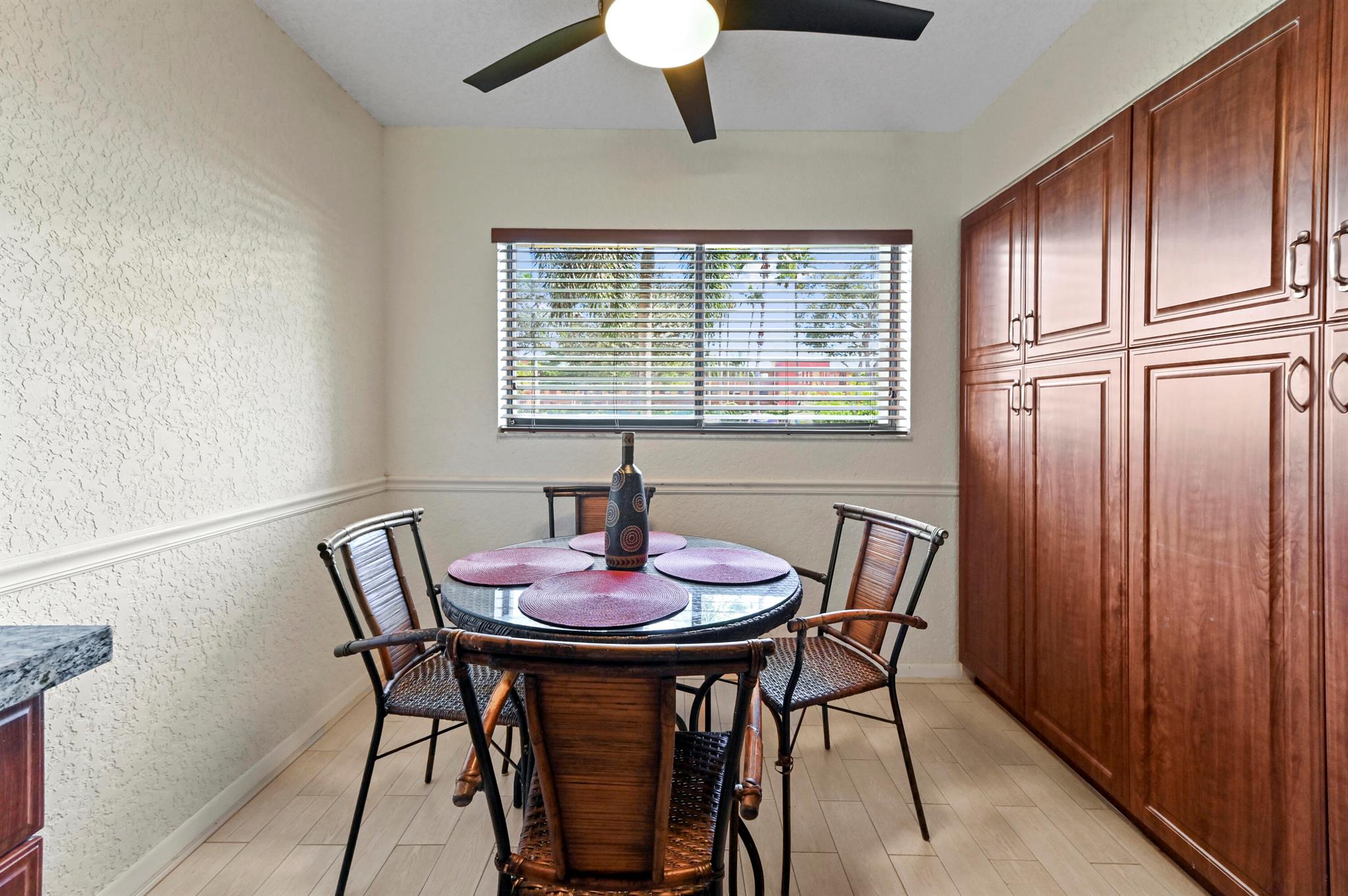 WATERSEDGE AT THE LAKES O - Residential Lease