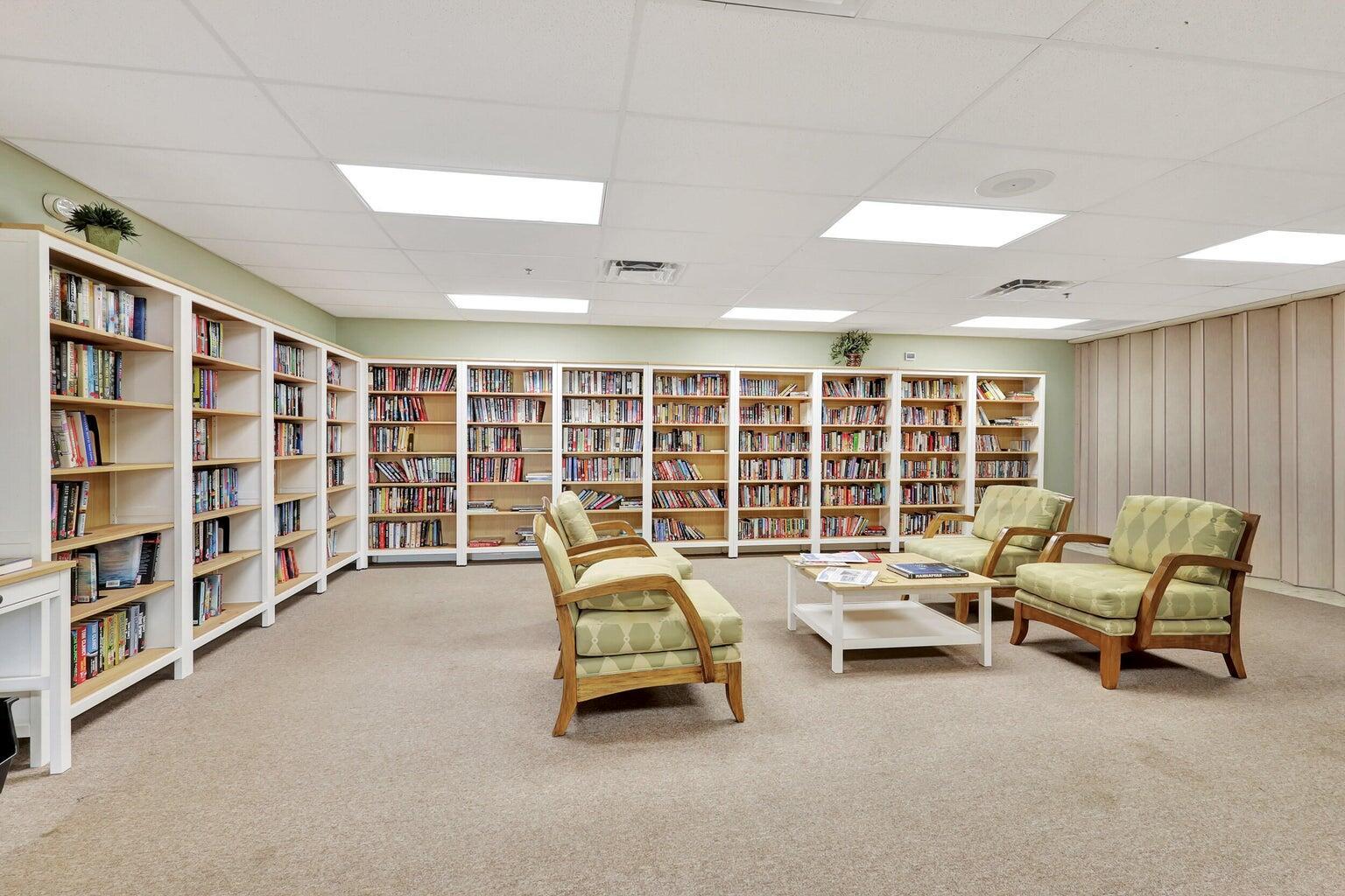 WATERSEDGE AT THE LAKES O - Residential Lease