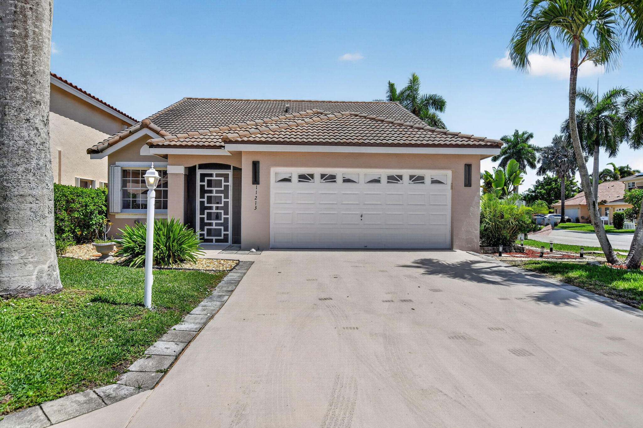 11213 Jasmine Hill Circle