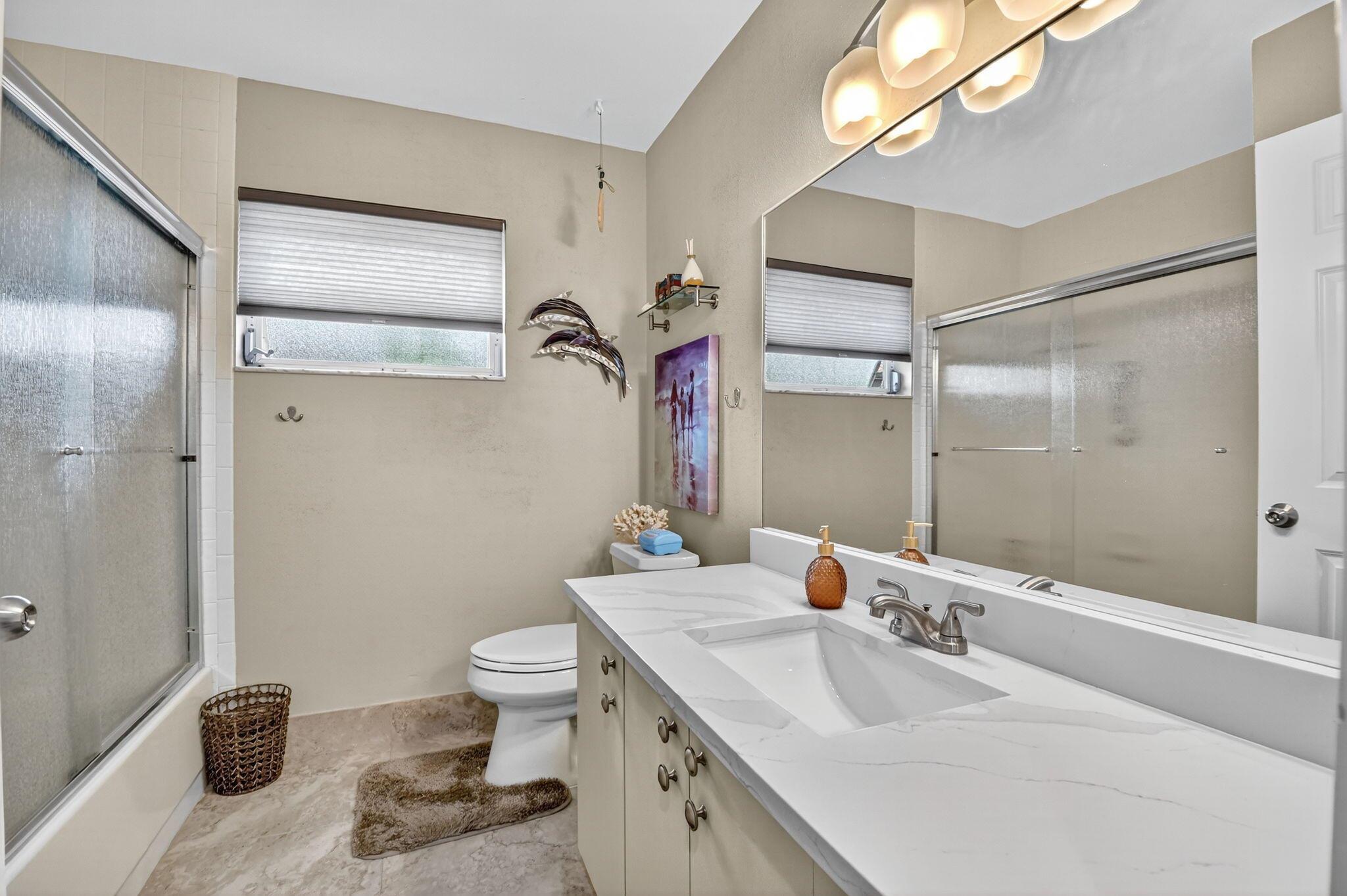 HUNTINGTON POINTE - Residential