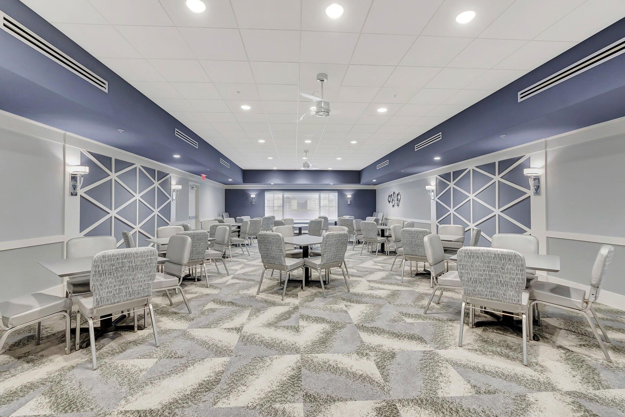 HUNTINGTON POINTE - Residential