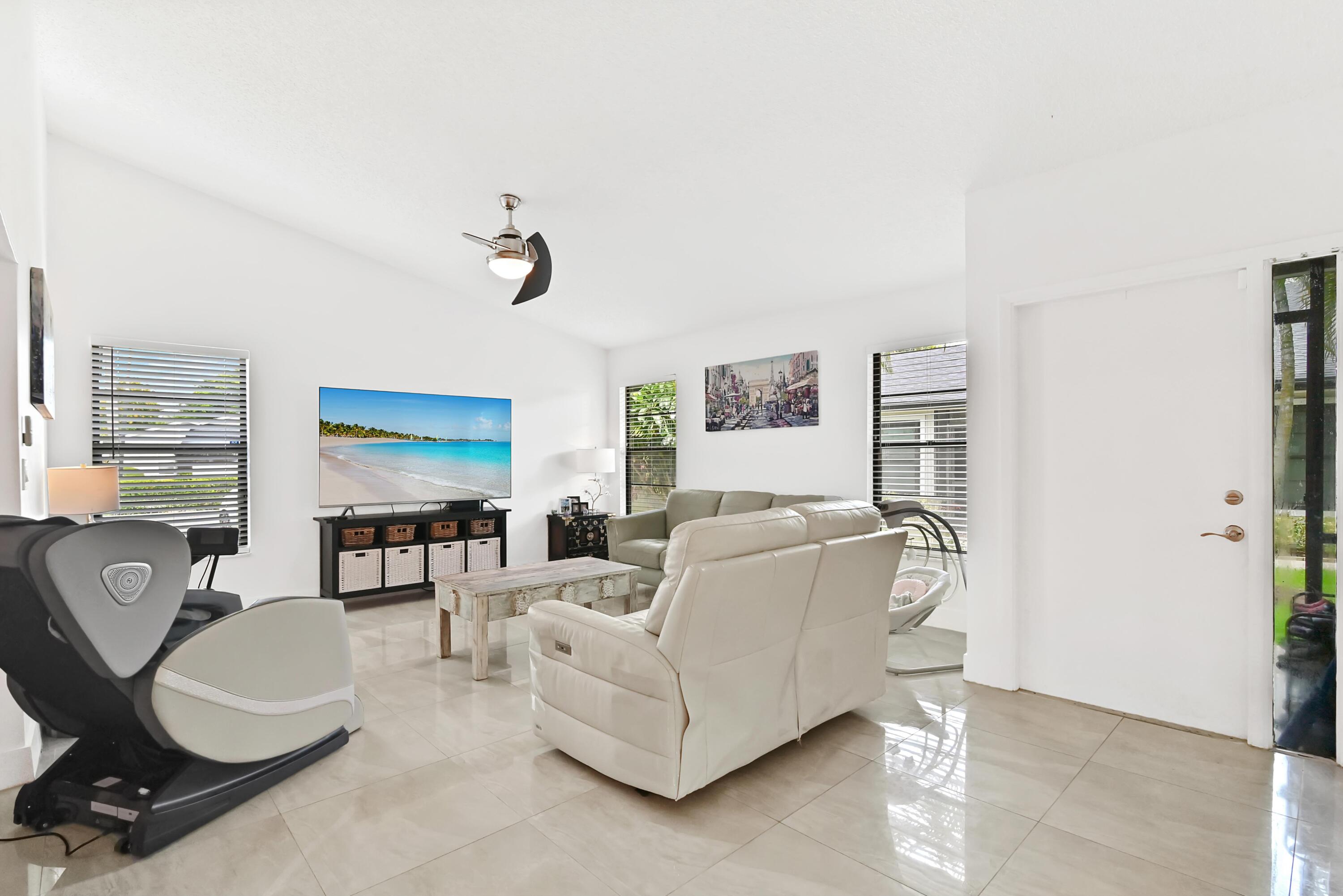4383 Willow Pond Circle
