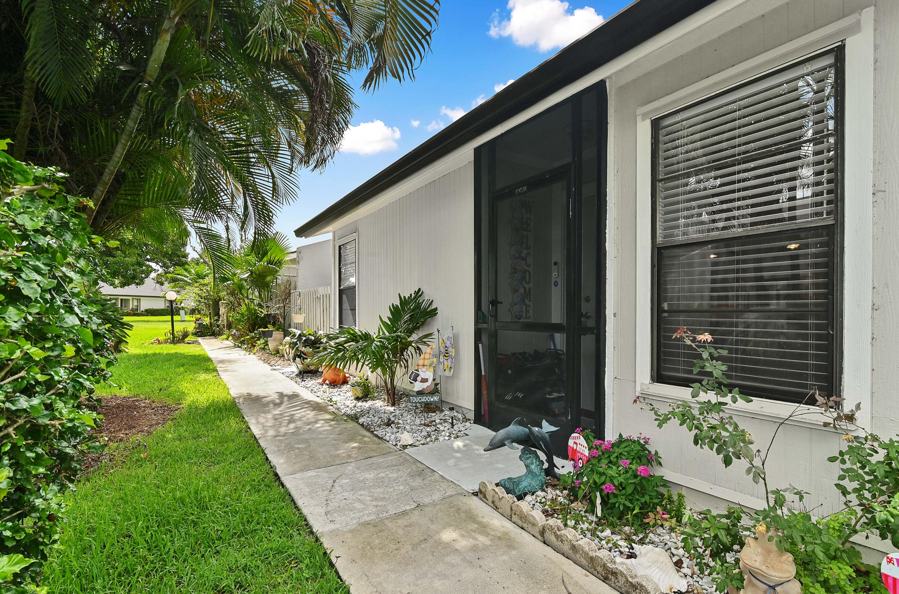 4383 Willow Pond Circle