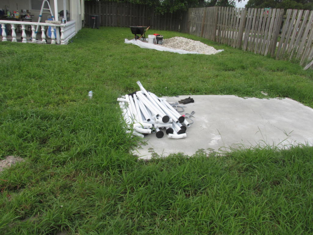 ENGLEWOOD MANOR - Residential Lease