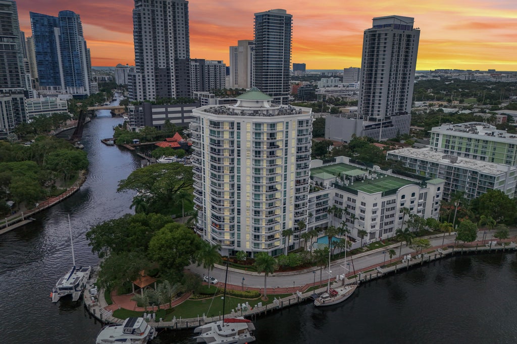 Photo of 401 SW 4th Avenue #1003, Fort Lauderdale, FL 33315 (MLS # B26073054)
