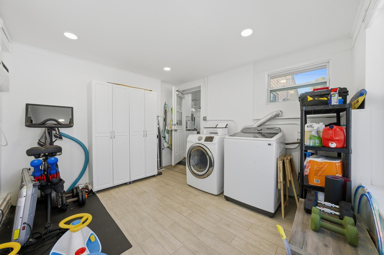 Shady Banks - Residential