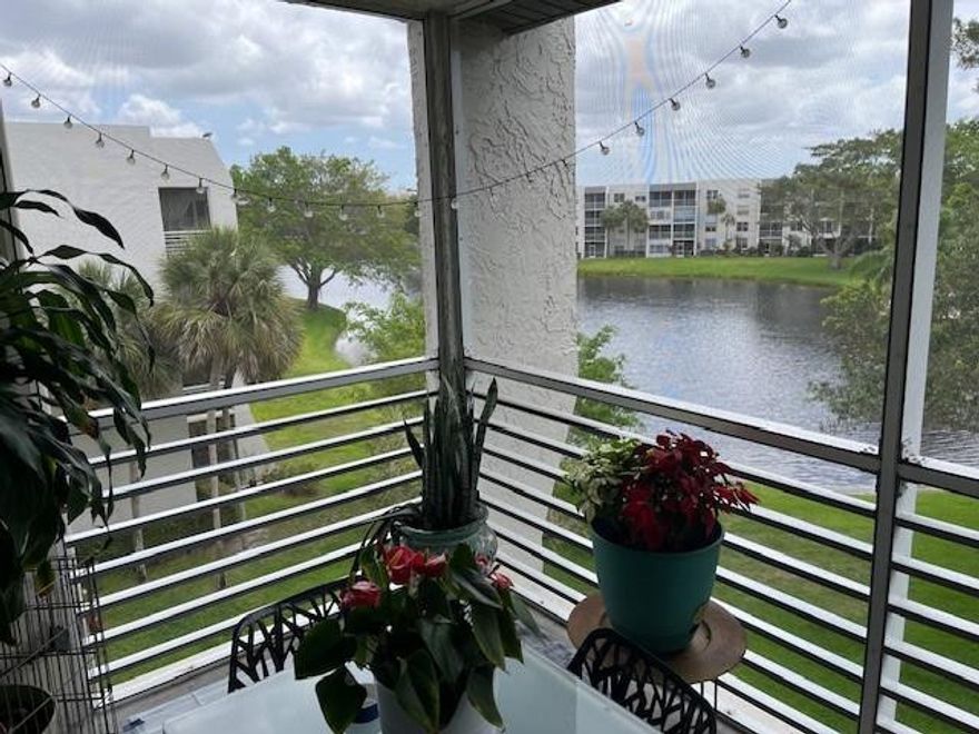 ENJOY RESORT LIVING IN THIS VERY WELL-MAINTAINED COMMUNITY WITH LOTS OF AMENITIES, INCLUDING COUNTRY CLUB MEMBERSHIP, GOLF, TENNIS, FITNESS CENTER, SOCIAL ROOMS, POOL, RESTAURANTS.  MAINTENANCE INCLUDES: Water, Cable, Insurance, Parking, Garbage Collection & Much more!  THIS 2/2 CONDO WITH A GREAT SCREENED BALCONY WITH LAKE VIEW HAS EVERYTHING!  UPGRADED KITCHEN AND BATH, TILES FLOORS.  EXCELLENT SCHOOLS.  LOCATION IS PERFECT!  RESTAURANTS, SHOPPING PLAZA, PUBLIX, FLOOR & DECOR, UPS, ETC. ETC. ALL NEARBY!!  595, i-95, Turnpike all minutes away!  NO LEASING.  As per Association, 650 minimum credit score, 10% minimum downpayment.  Condominium has RESERVES. $175 Annual fee that is good to use in the Clubhouse restaurants. 650 Credit Score, 10% down on contract, 25% down for financing. Seller to pay assessment 2 of 3 assessments. Buyer pays balance $64.71/mo until 4/2042.