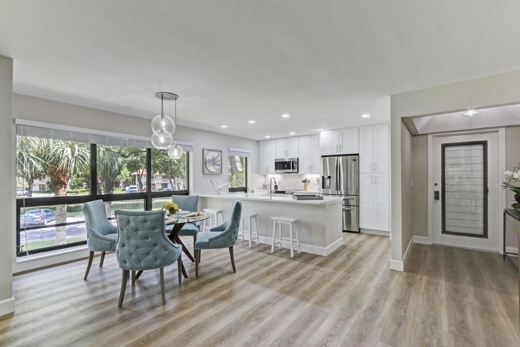 Photo of 206 Brackenwood Terrace #206, Palm Beach Gardens, FL 33418 (MLS # B26001350)