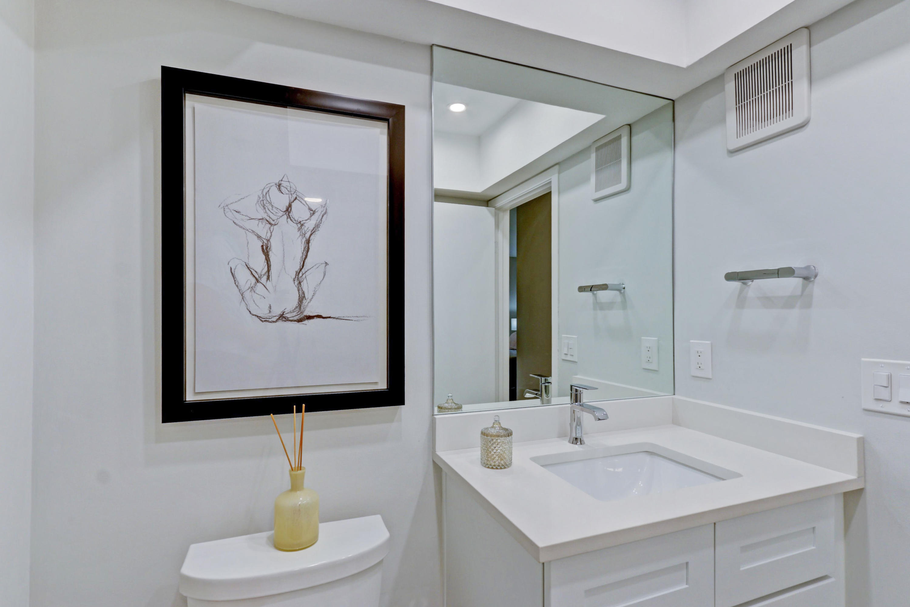 GOLF VILLAS CONDO - Residential Lease