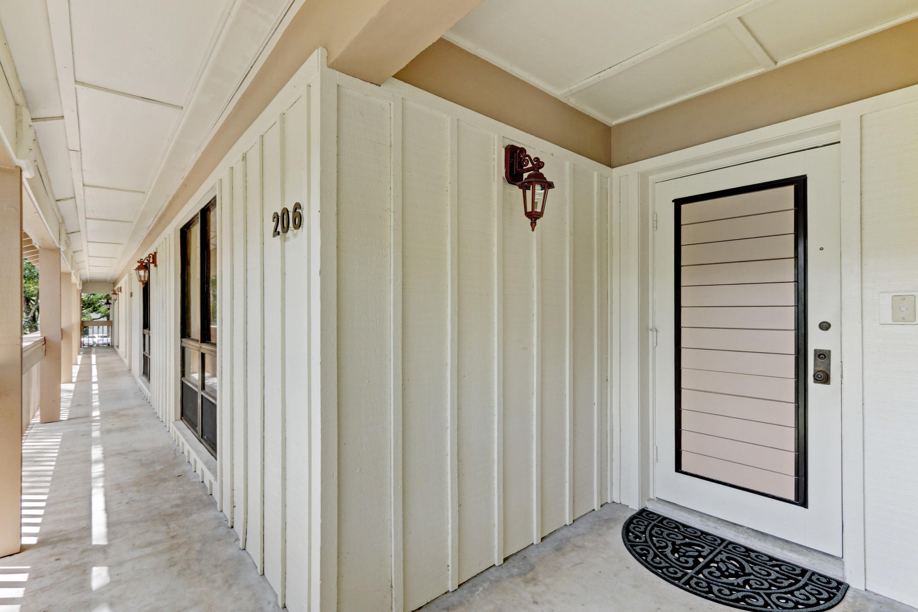 GOLF VILLAS CONDO - Residential Lease