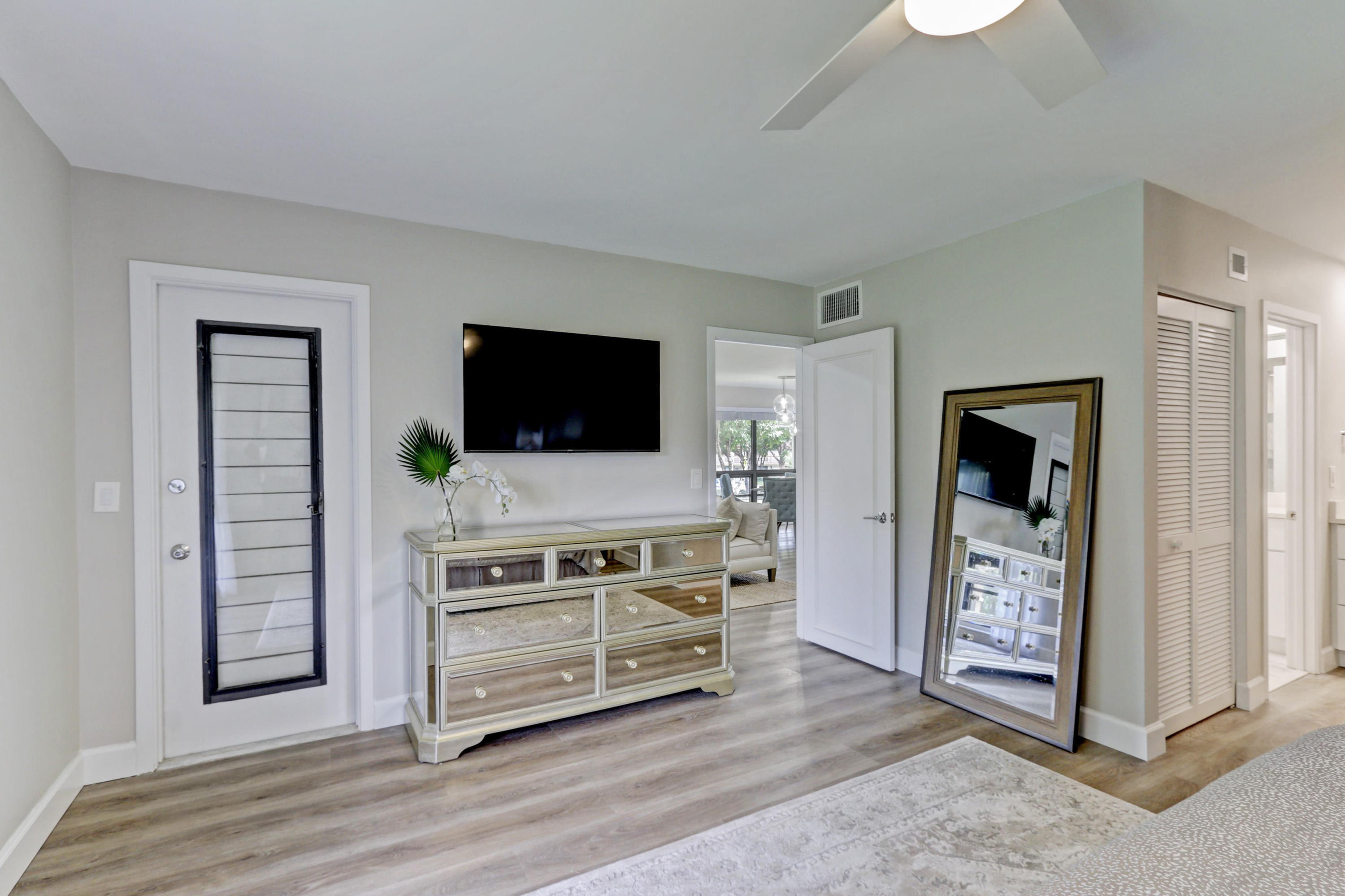 GOLF VILLAS CONDO - Residential Lease