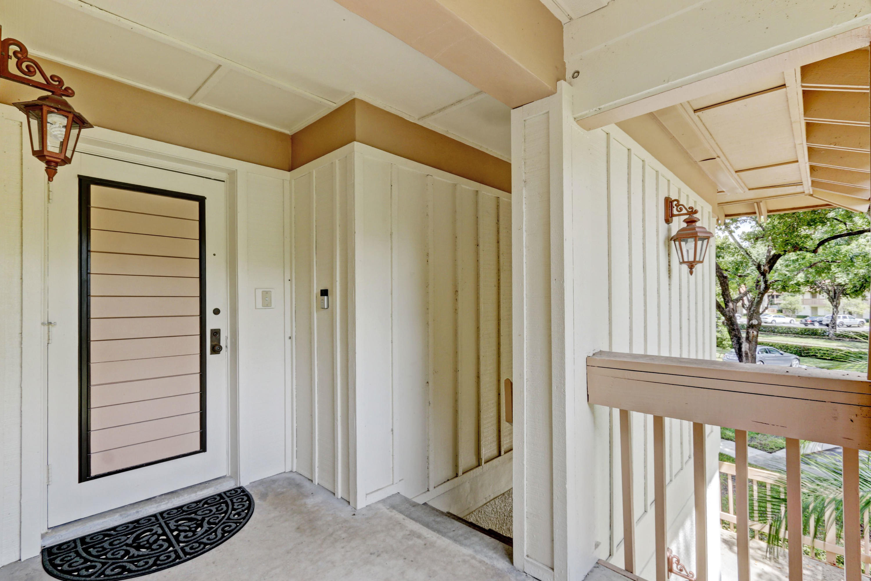 GOLF VILLAS CONDO - Residential Lease