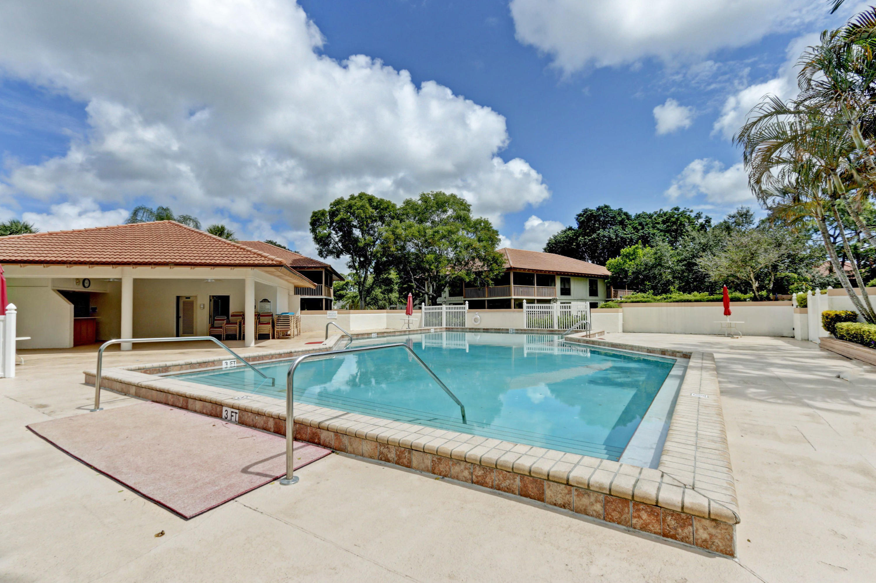 GOLF VILLAS CONDO - Residential Lease