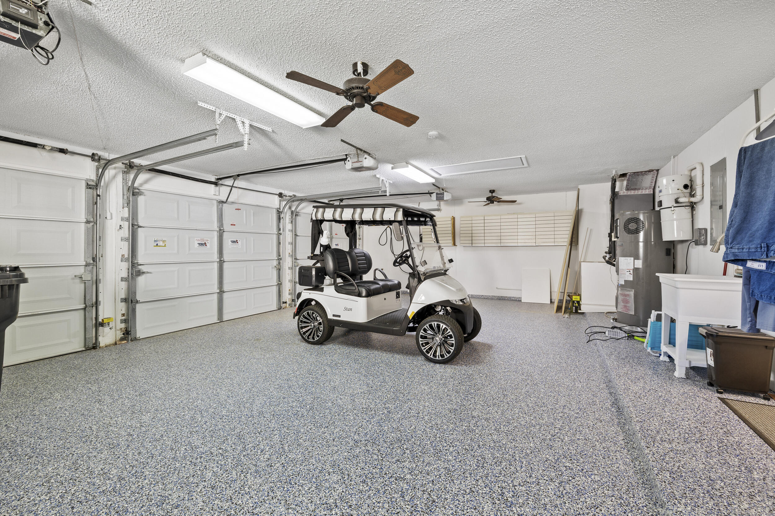 BOCA WOODS COUNTRY CLUB PH 2 - Residential