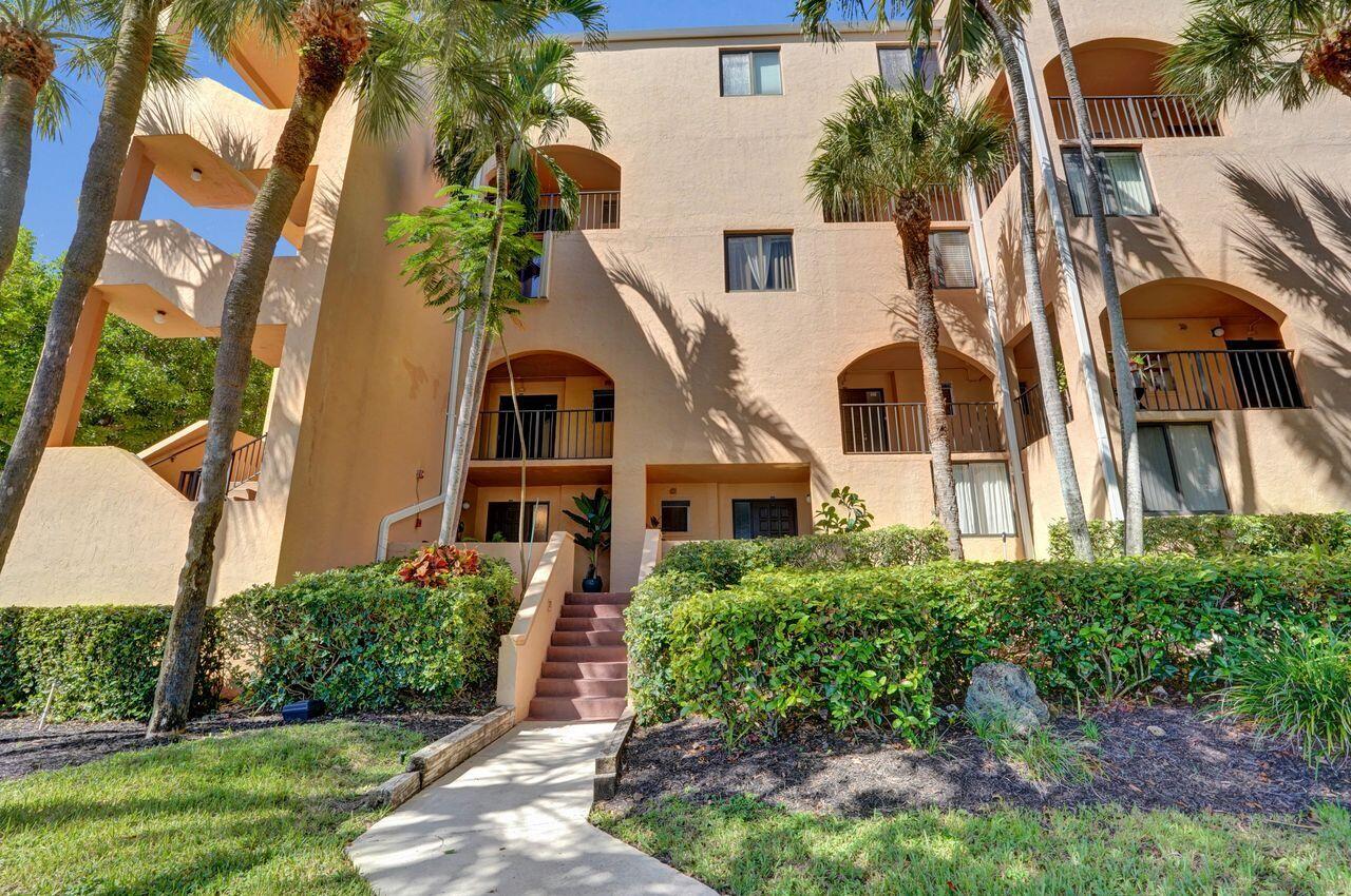 LAVERS DELRAY RACQUET CLUB CONDO - Residential Lease