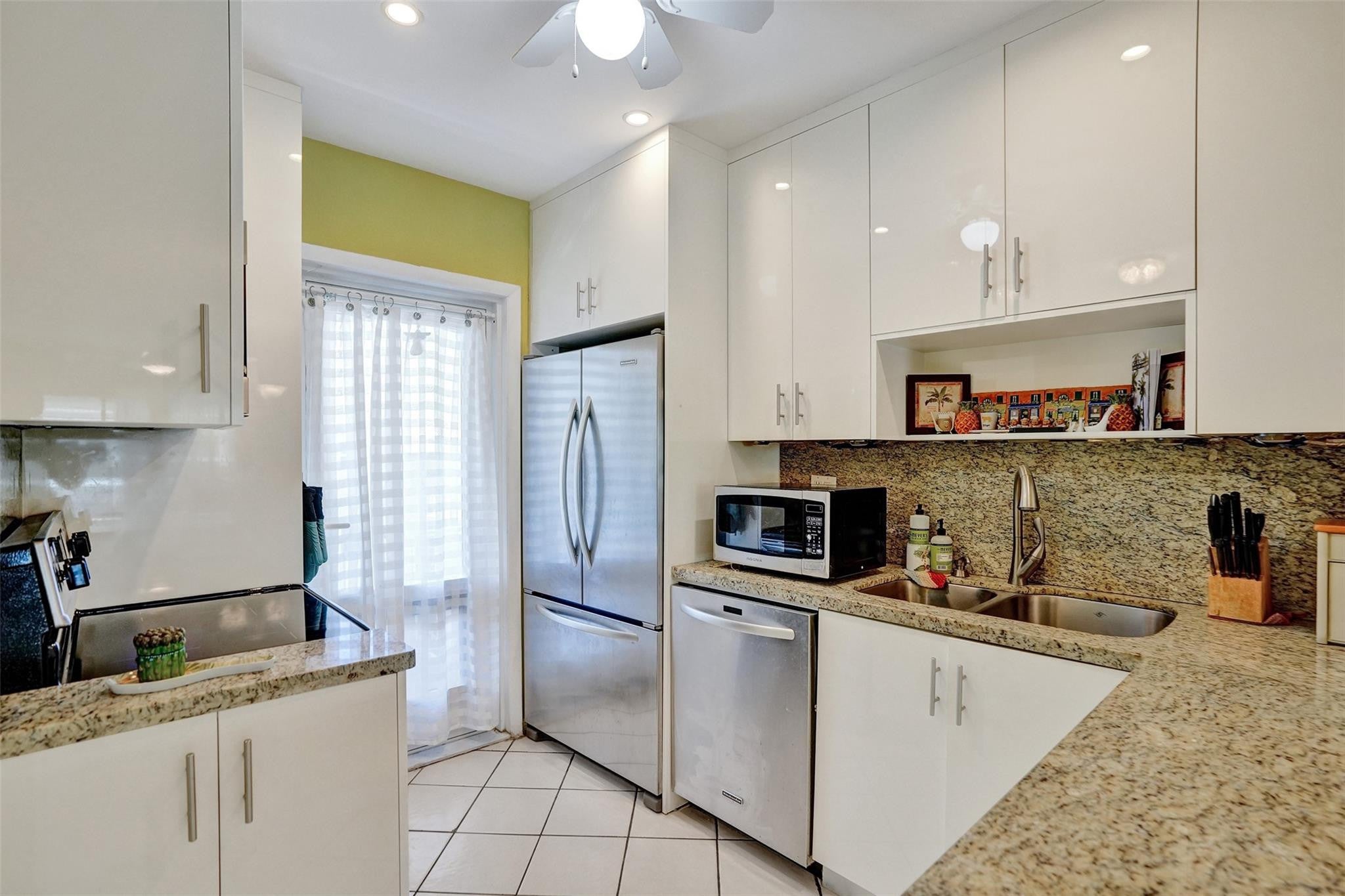 1461 S Ocean Boulevard 303
