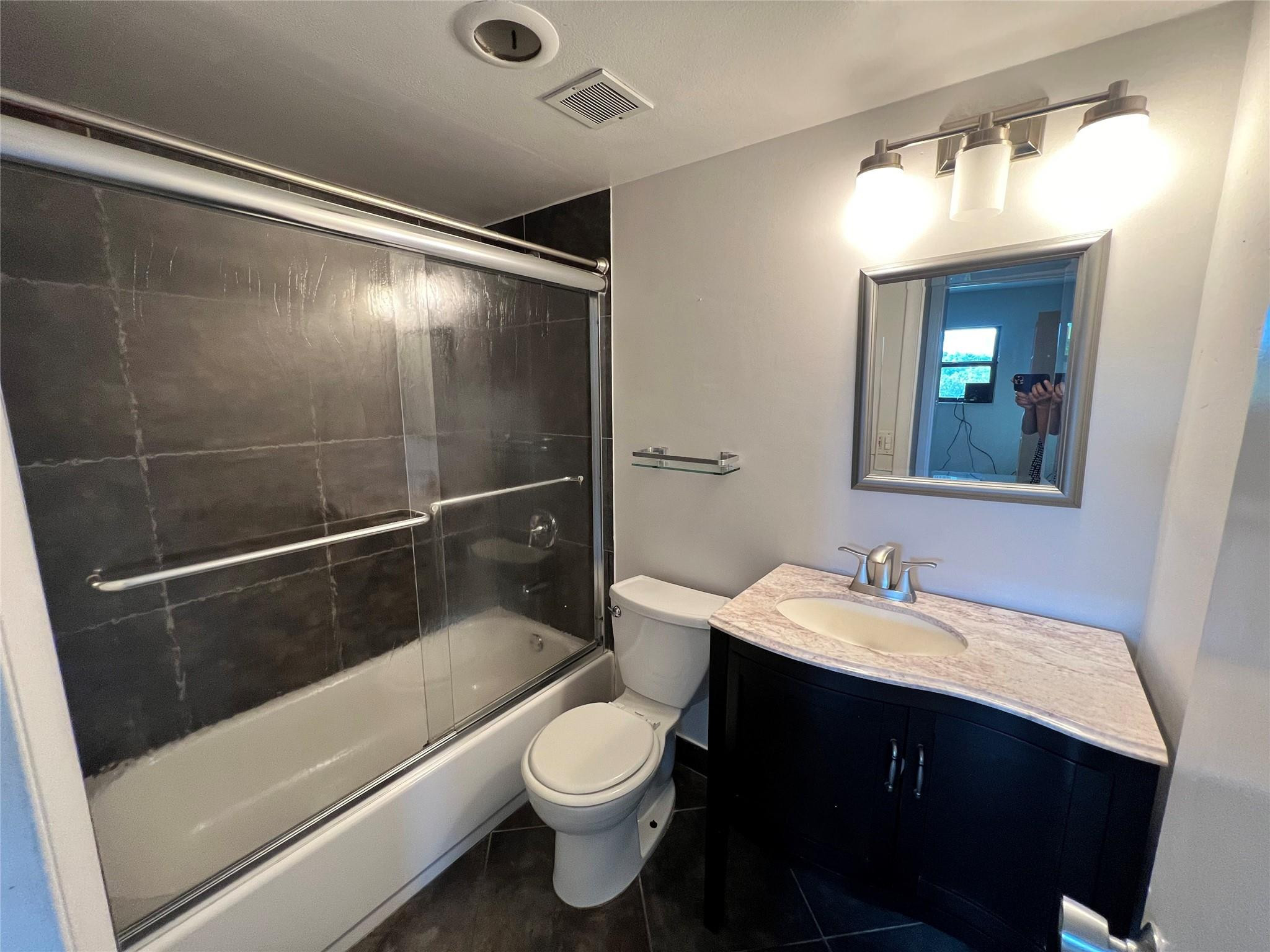 River Reach Condominiums - Residential