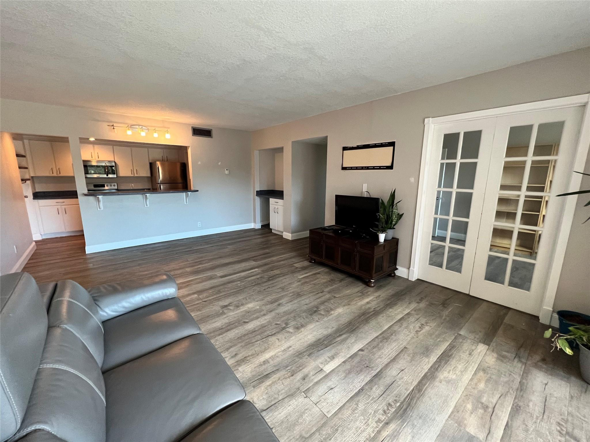 River Reach Condominiums - Residential