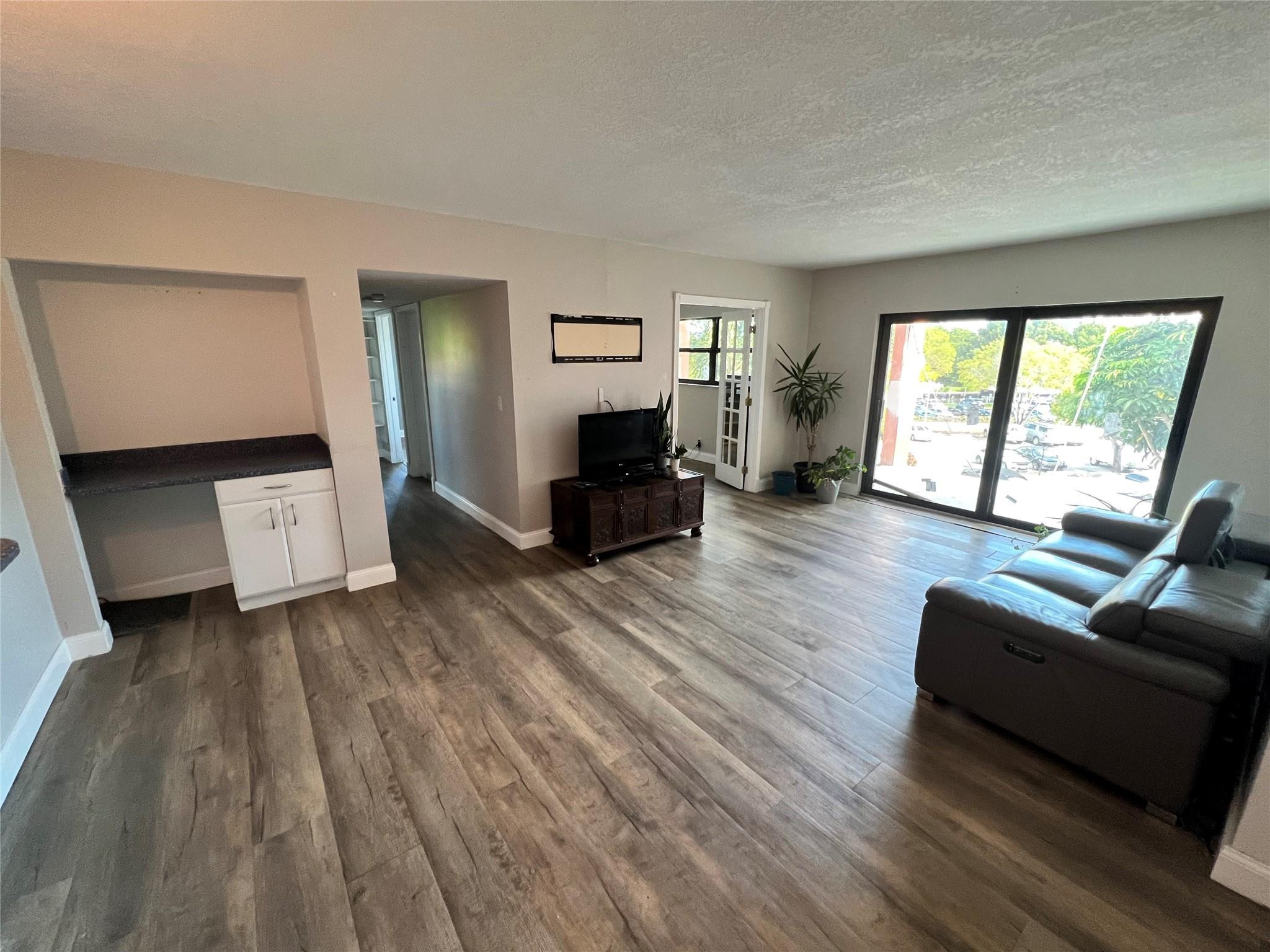 River Reach Condominiums - Residential