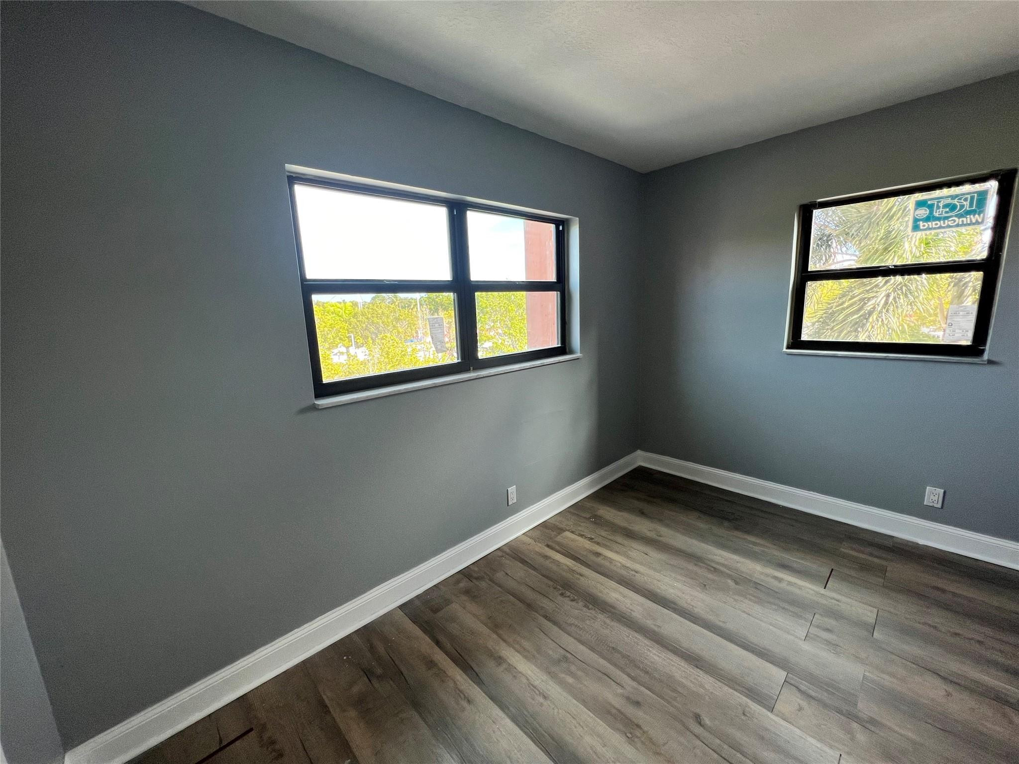 River Reach Condominiums - Residential