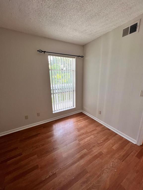 CYPRESS POINT CONDO - Residential Lease