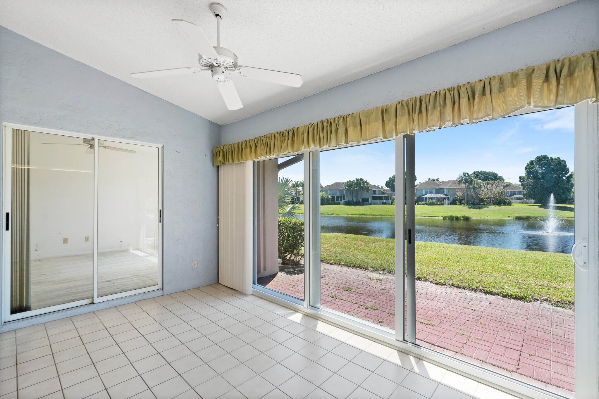 VILLAS AT SUNSET TRACE AT MARTIN DOWNS (AKA MARTIN - Residential