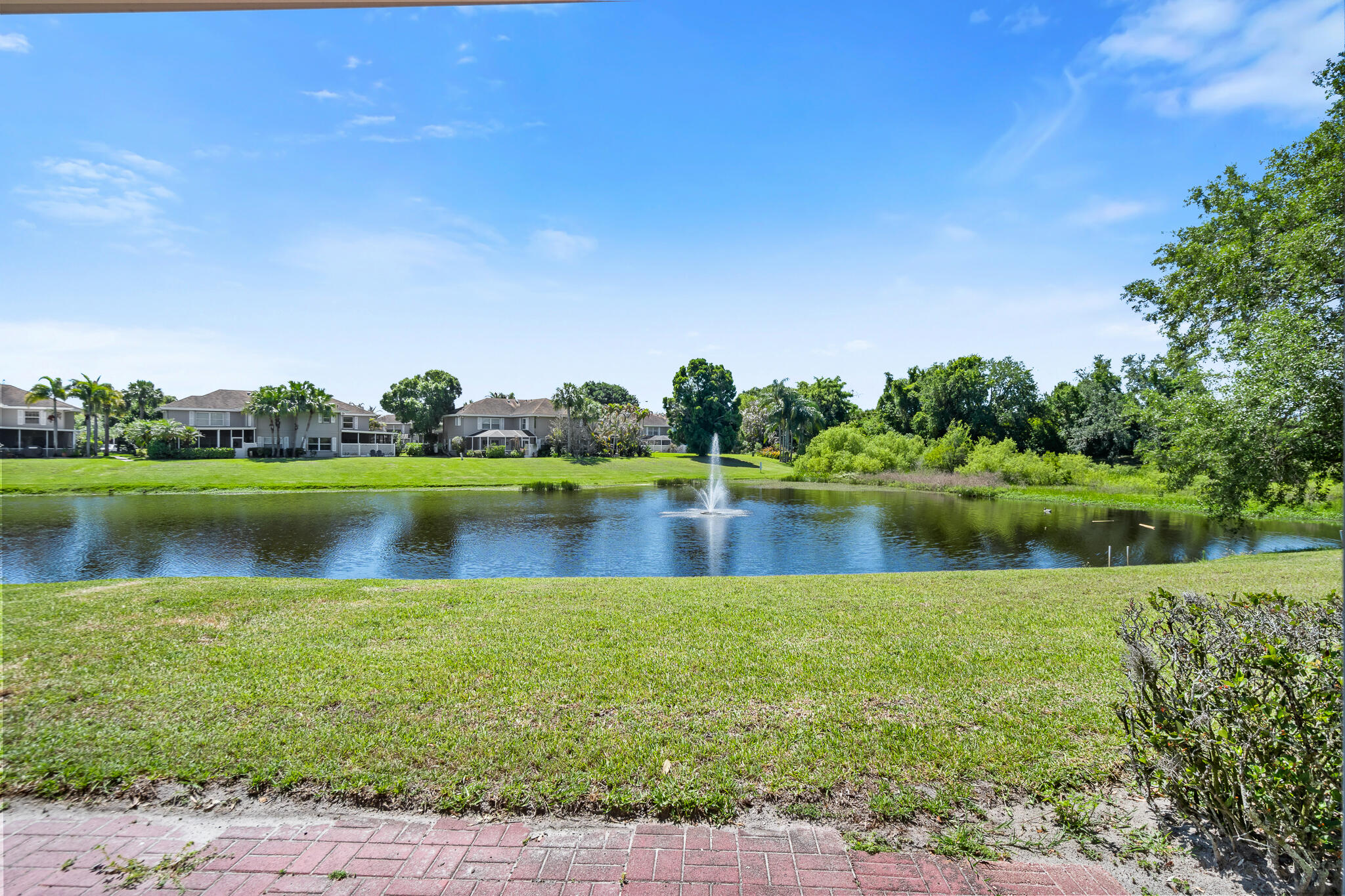 VILLAS AT SUNSET TRACE AT MARTIN DOWNS (AKA MARTIN - Residential