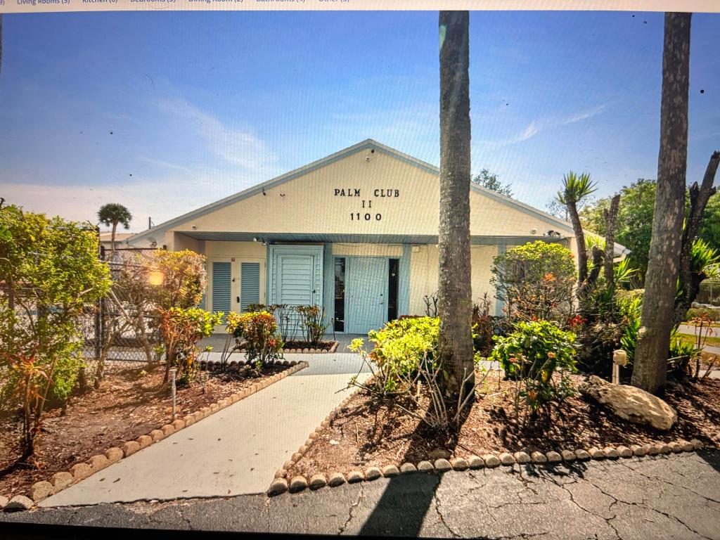 1115 Green Pine Boulevard F2