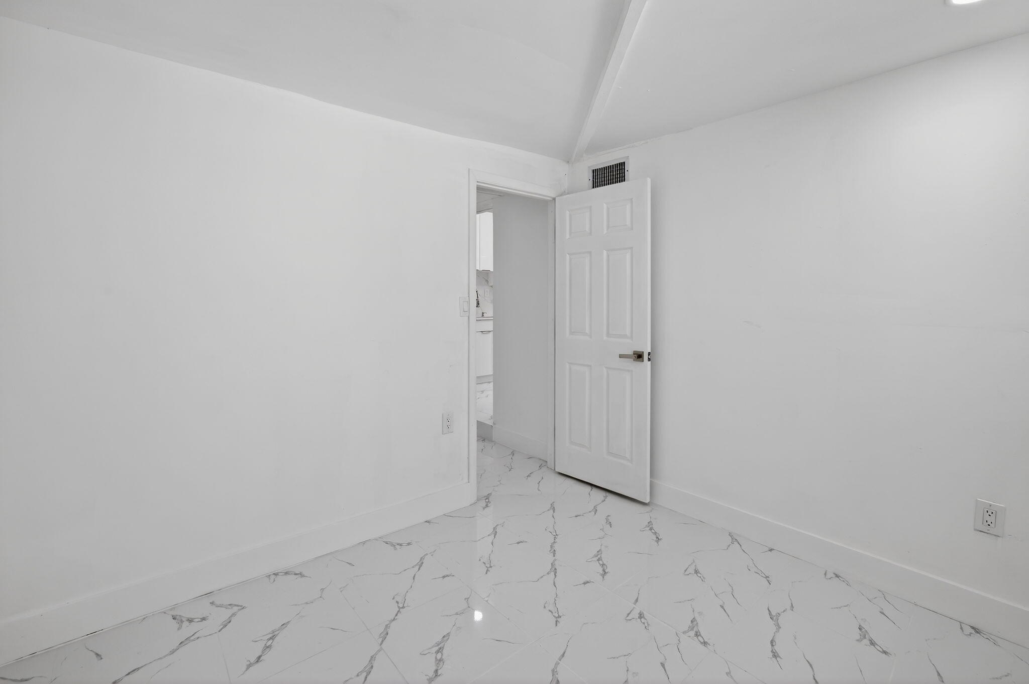 NICHOLS HEIGHTS ADDN - Residential