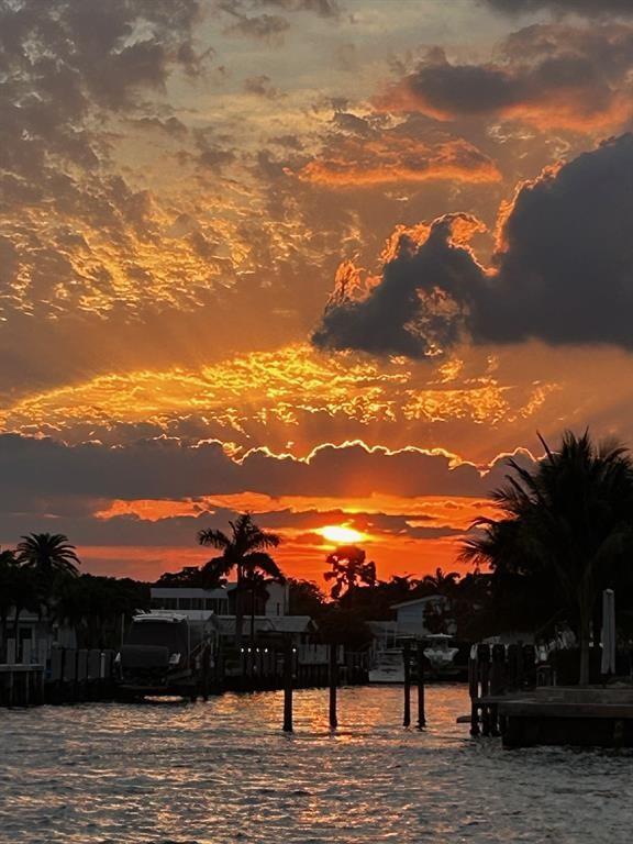 Riverside Terrace - Residential