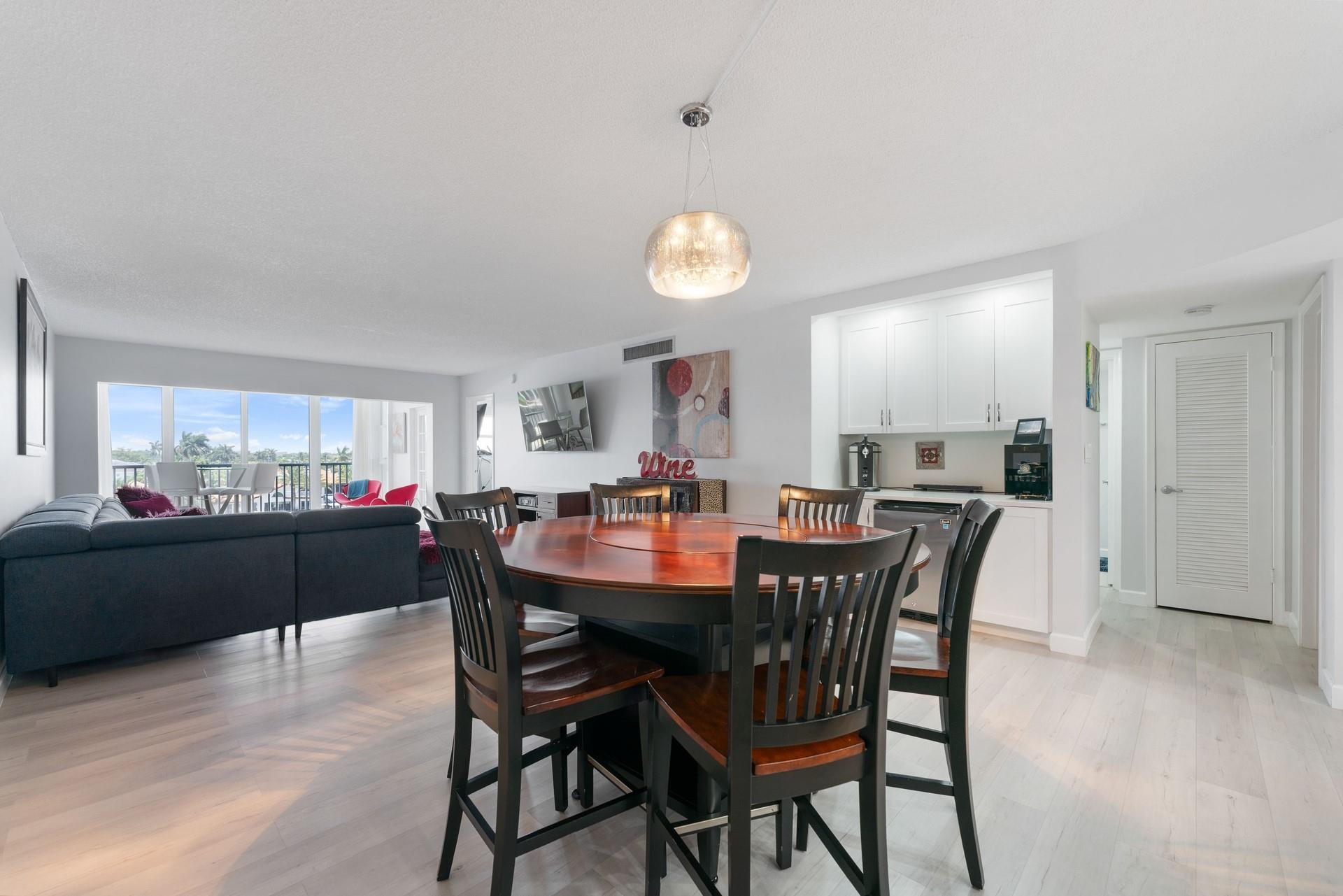 Riverside Terrace - Residential