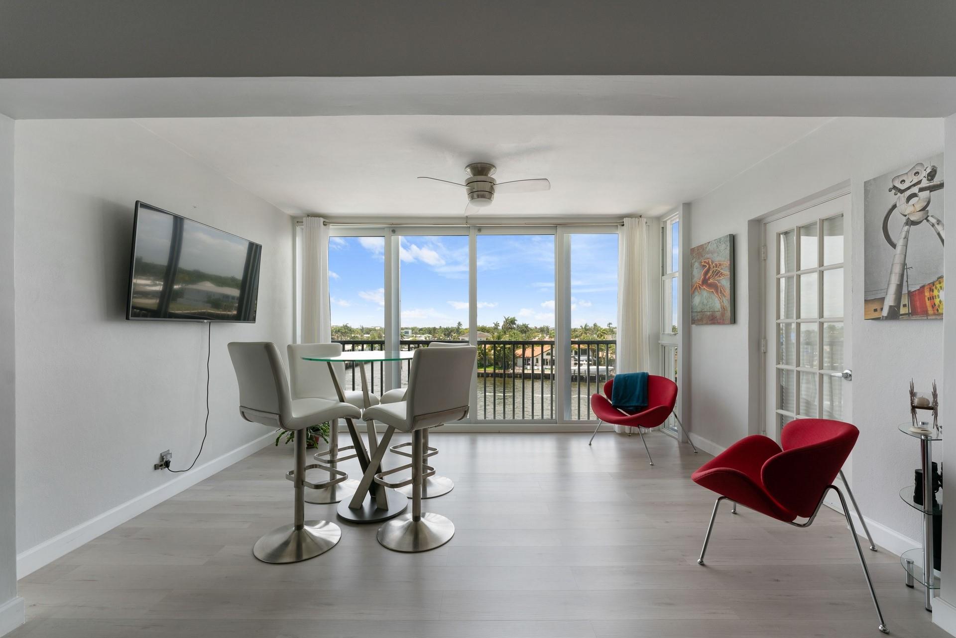 Riverside Terrace - Residential