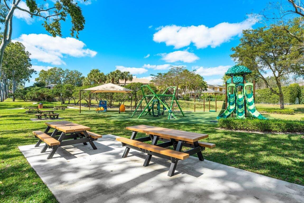 Les Jardins - Residential