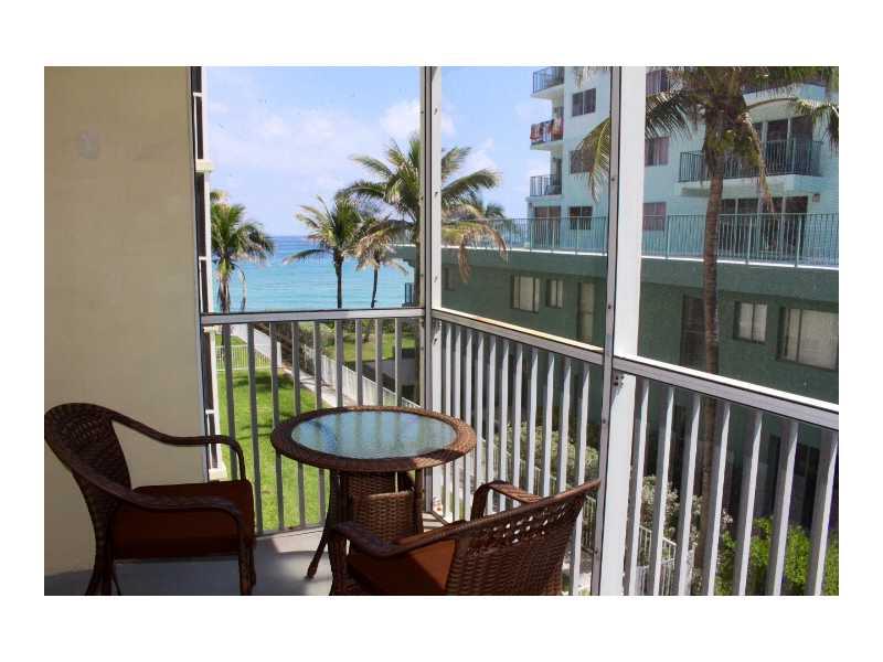 HILLSBORO COLONNADE CONDO - Residential Lease