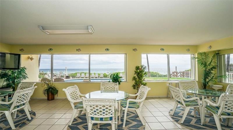 HILLSBORO COLONNADE CONDO - Residential Lease