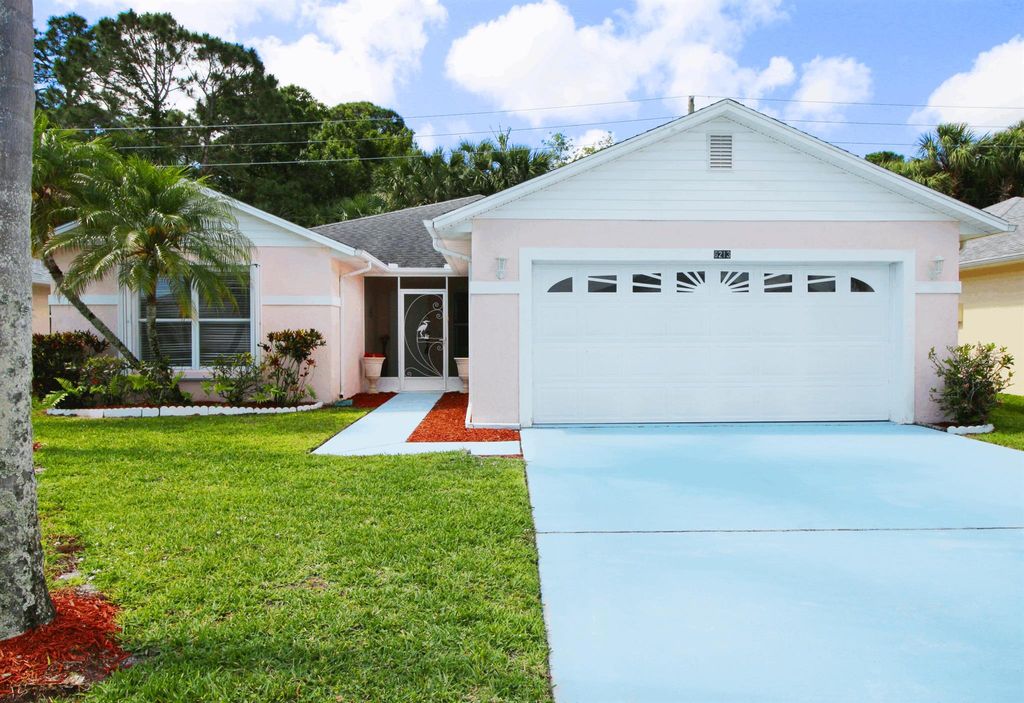 Photo of 6213 Alexandria Circle, Fort Pierce, FL 34982 (MLS # R10984757)