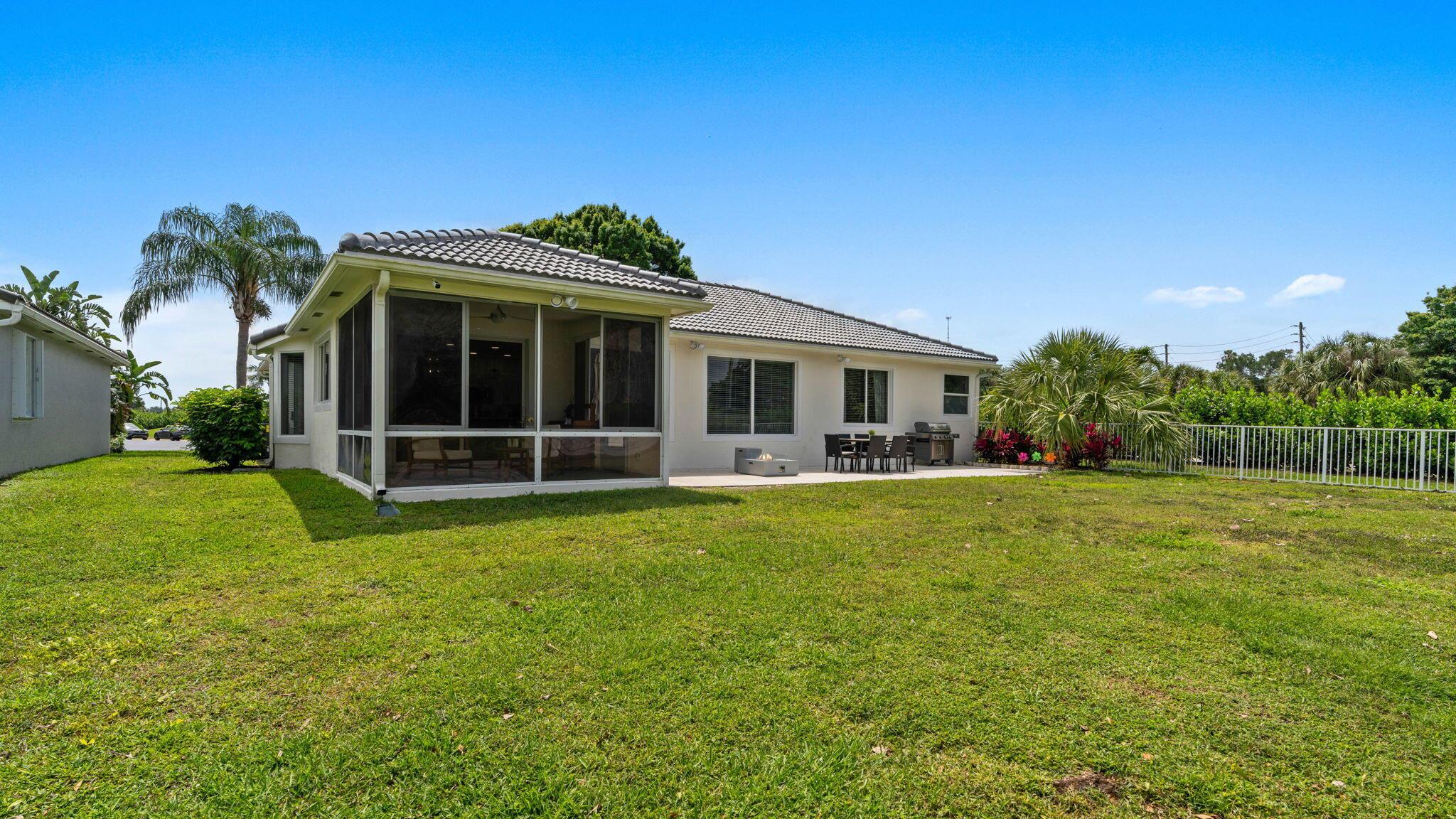 LAKES OF SHERBROOKE PH 9 - Residential