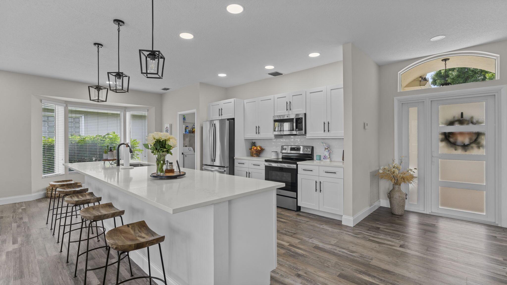 LAKES OF SHERBROOKE PH 9 - Residential