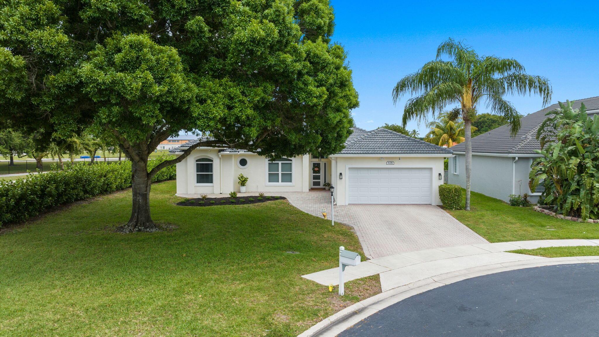 LAKES OF SHERBROOKE PH 9 - Residential