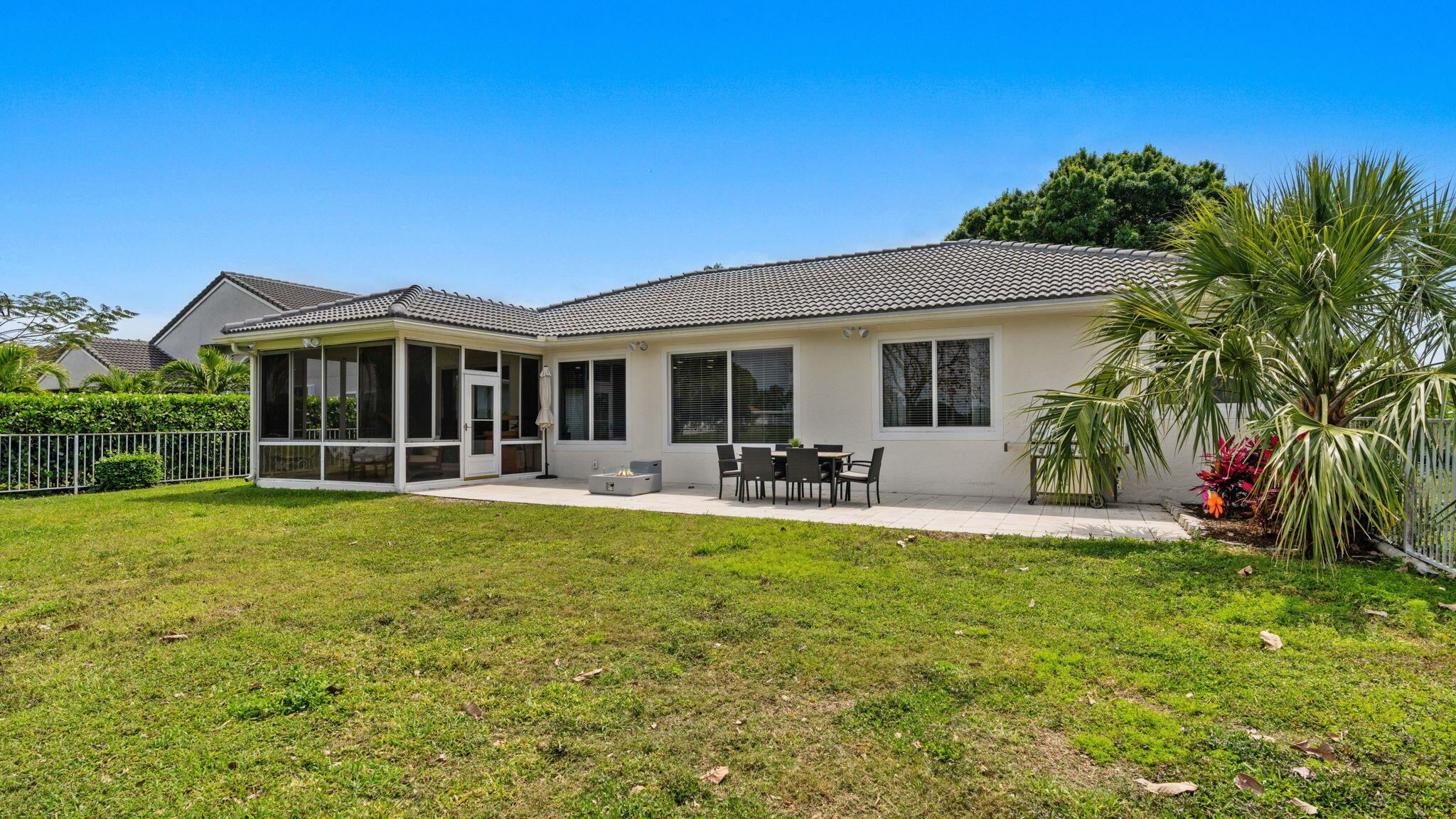 LAKES OF SHERBROOKE PH 9 - Residential