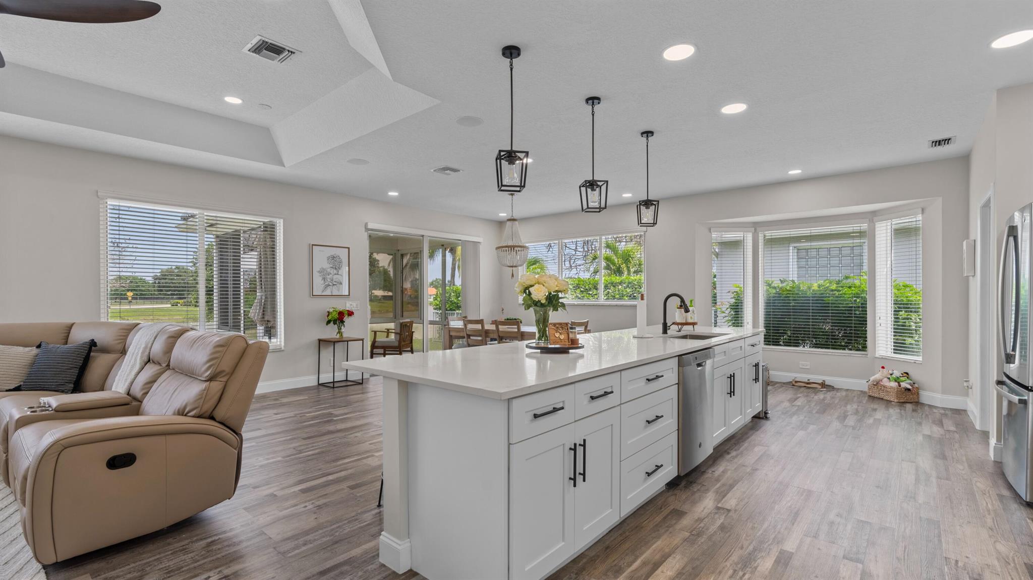 LAKES OF SHERBROOKE PH 9 - Residential