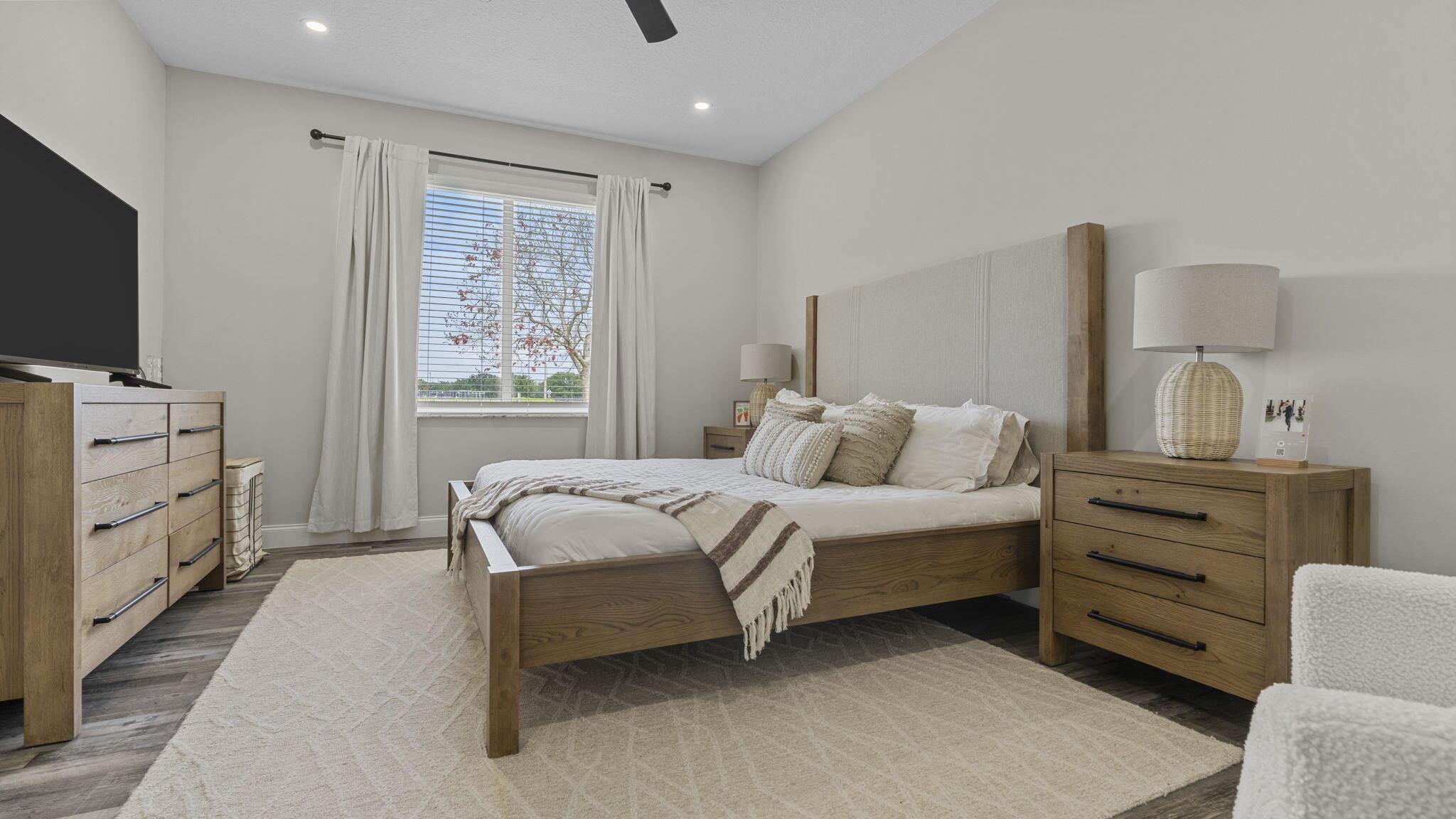 LAKES OF SHERBROOKE PH 9 - Residential