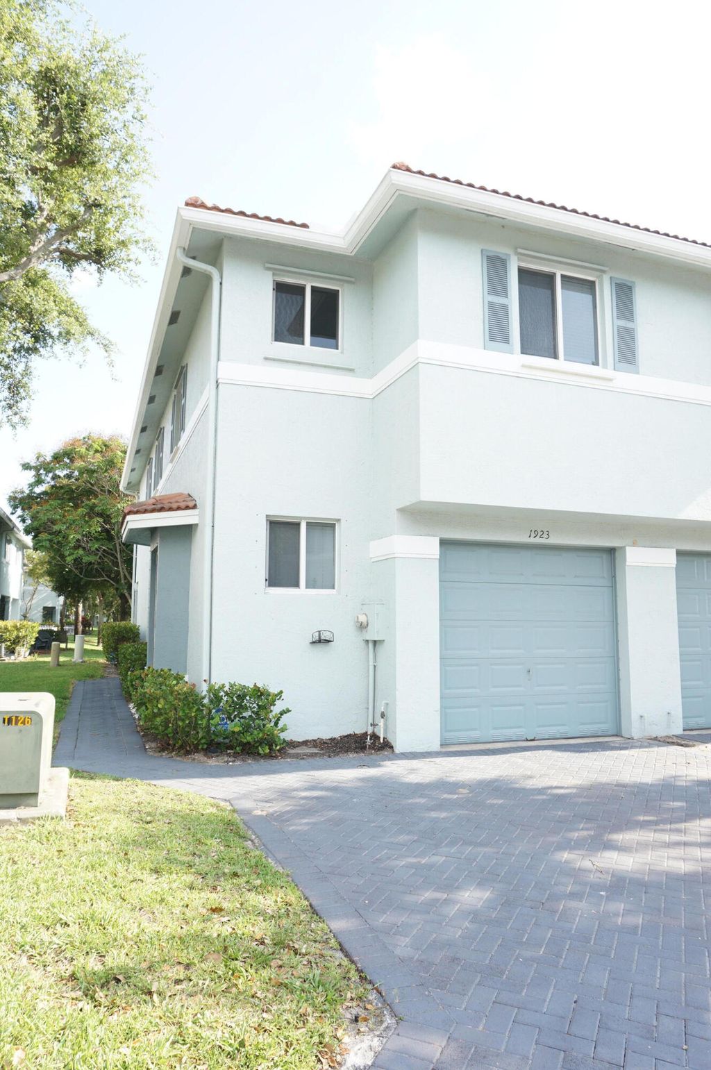 Photo of 1923 Alamanda Way, Riviera Beach, FL 33404 (MLS # R10990525)