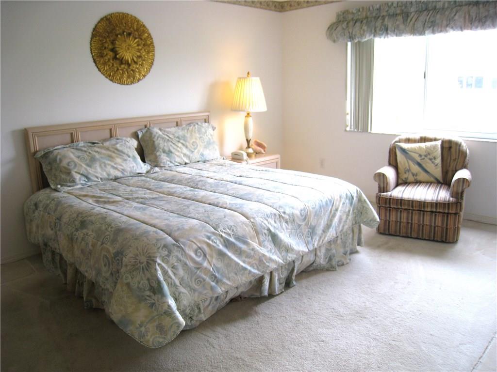 KINGS POINT - Residential
