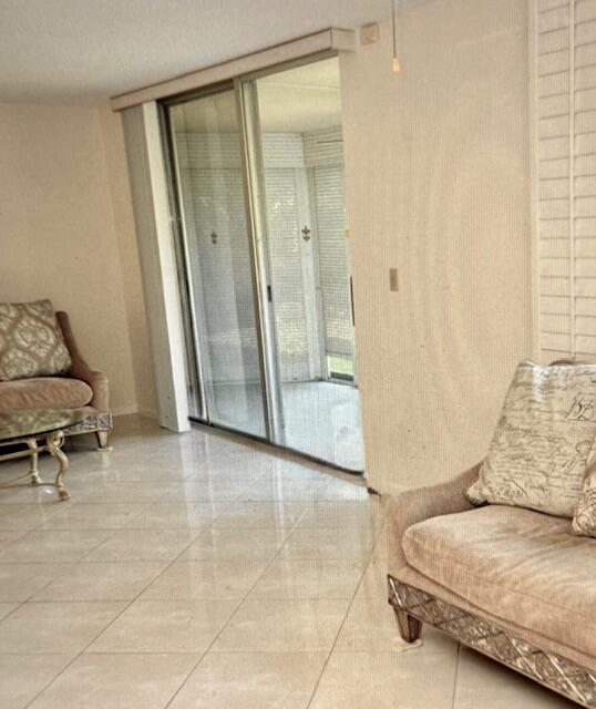 BOCA TEECA CONDO 8 - Residential Lease