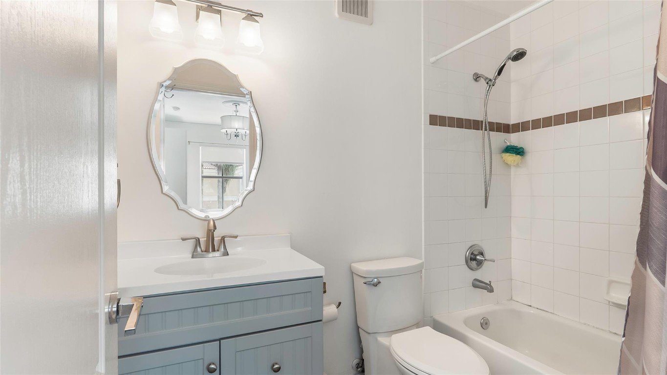 MELROSE POINT - Residential